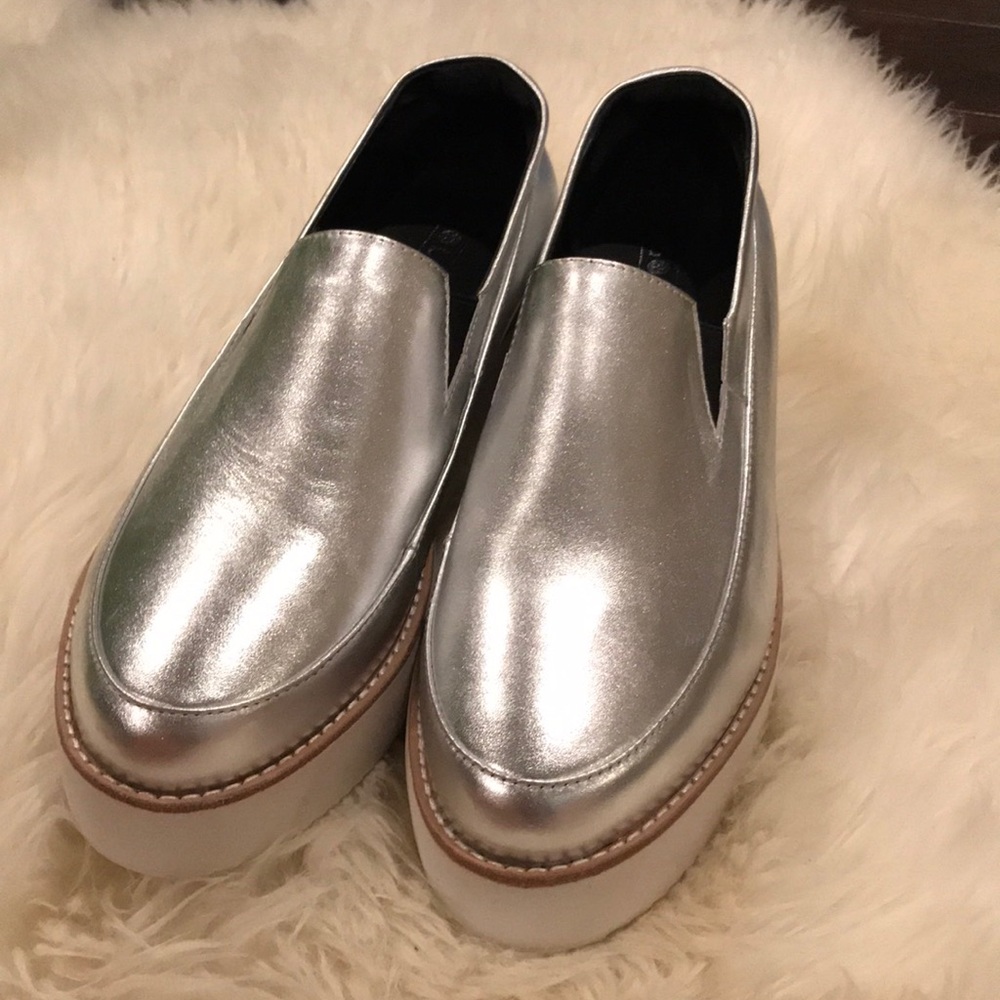 Sol Sana Silver Wedge